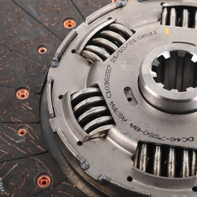 Диск зчеплення FORD 1833, 2533, 2633 Диск зчеплення FORD 1833, 2533, 2633