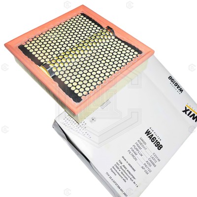 Фільтр повітряний MB 190D 2.5TD Seria W201, 250D,TD Seria W124 (в-во WIX Filters)