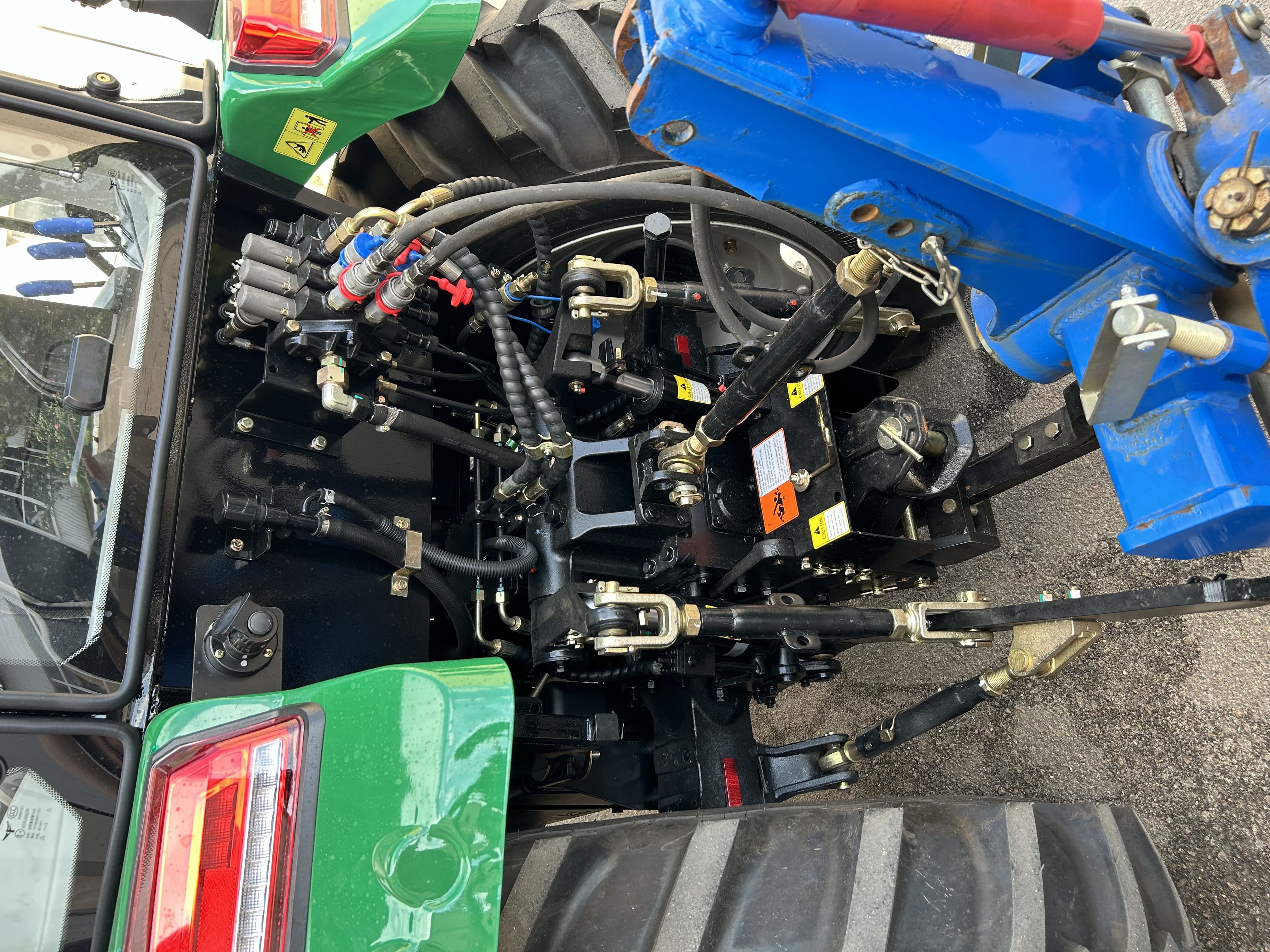 Гідравлічна система з відкритим центром