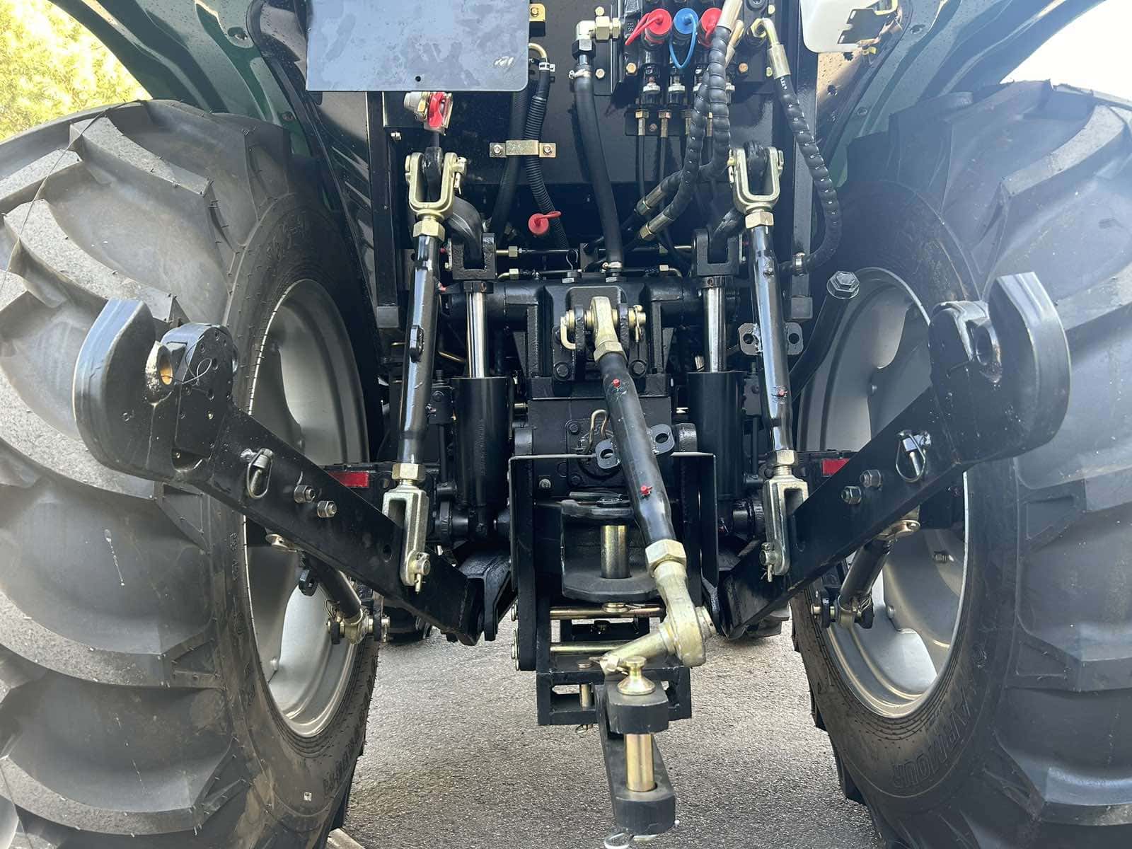 Гідравлічна система з відкритим центром